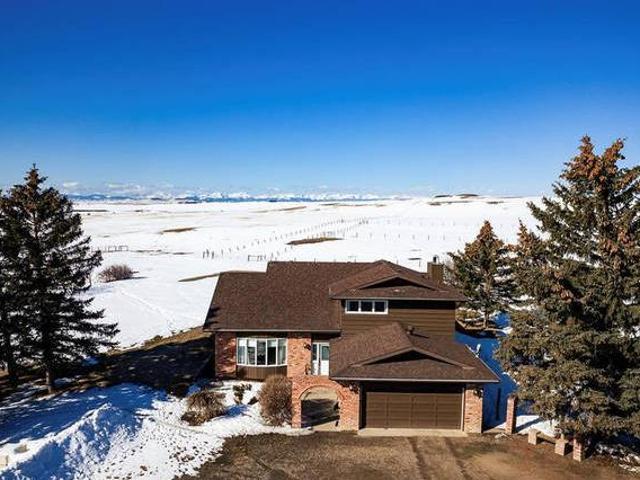 434235 32 Street E Rural Foothills County Alberta