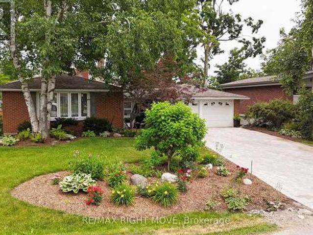434 Highland Avenue, Orillia, ON, L3V 4E7 house for sale | Listing ID S13525 | Royal LePage