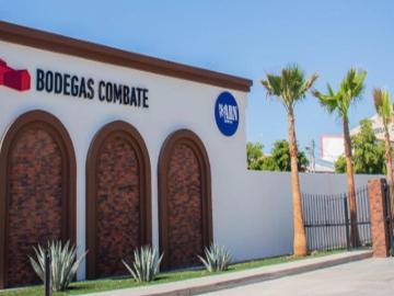 434 M2 BODEGA 3 COMERCIAL COMPLEJO CAFÉ COMBATE