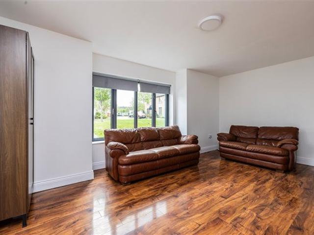 435,000 | 20 Forge Lane, Lusk Village, Lusk, County Dublin DNG McKenna Healy 4998 MyHome. Ie Residential