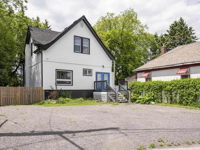 435 Bernard Street, Thunder Bay, ON, P7C 4H6 house for sale | Listing ID TB2601 | Royal LePage
