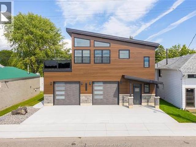 4360 St. Clair Parkway, Port Lambton, ON, N0P 2B0 house for sale | Listing ID 26020 | Royal LePage