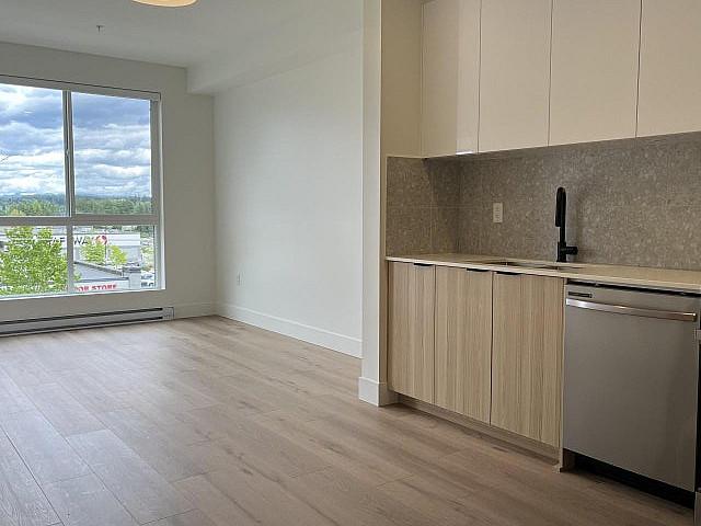 436 20769 Fraser Hwy Langley, British Columbia