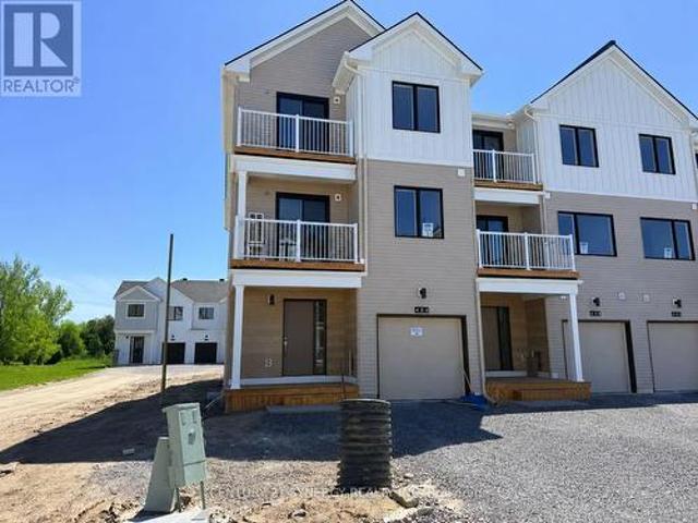 436 Patrick Street, North Grenville, ON, K0G 1J0 house for lease | Listing ID X13534 | Royal LePage