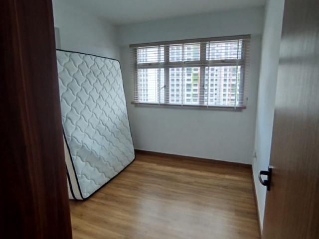 436A Bukit Batok West Avenue 5 HDB Apartment For Rent, $850, 3 Bed 2 Bath 1,001 sqft $0.85 psf
