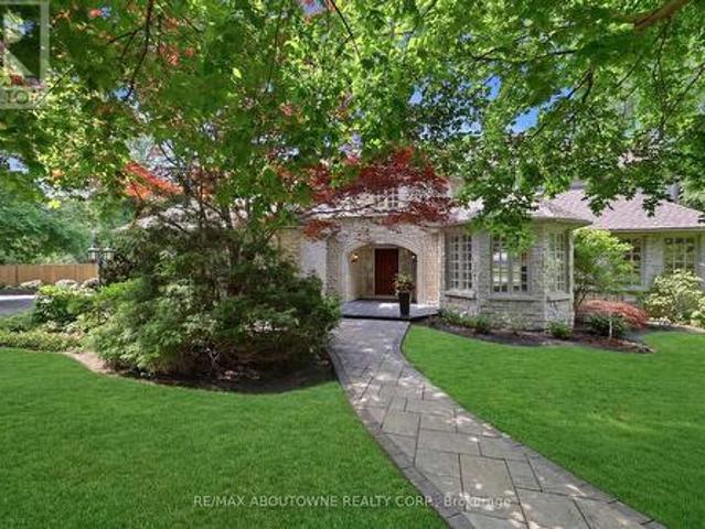 437 Cairncroft Road, Oakville, ON, L6J 4N1 house for sale | Listing ID W13445 | Royal LePage