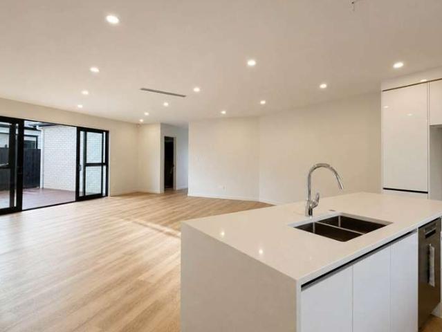 438 Te Taruna Drive, Milldale, Rodney