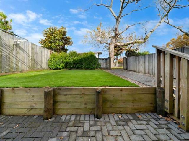 439A West Coast Road, Glen Eden, Waitakere City