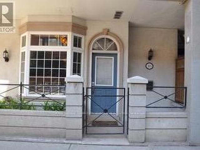 47 103 Mccaul Street, Toronto, ON, M5T 2W7 lease for lease | Listing ID C13140 | Royal LePage