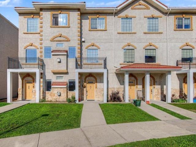 47 13825 Av Nw, Edmonton, AB, T6V 0B8 townhouse for sale | Listing ID E4502 | Royal LePage