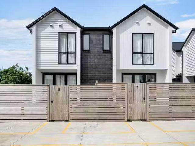 4/7 Allen Road, Mount Wellington, Auckland City For Sale