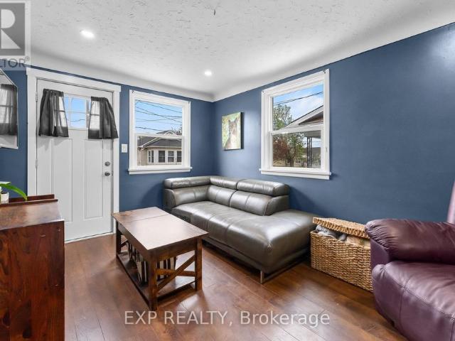 47 BATTLE STREET, Thorold, Ontario, L2V3W4