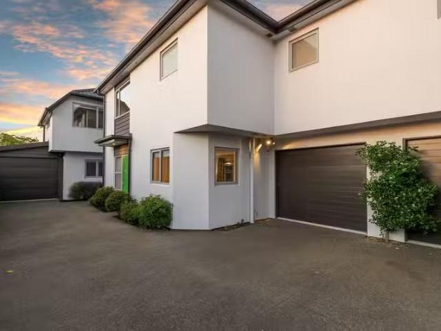 4/7 Bolton Avenue, Spreydon, NZ 8023 House for Sale
