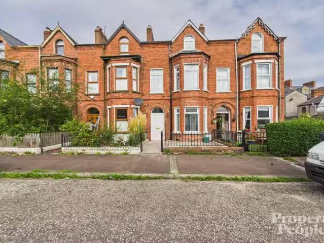 47 Cedar Avenue