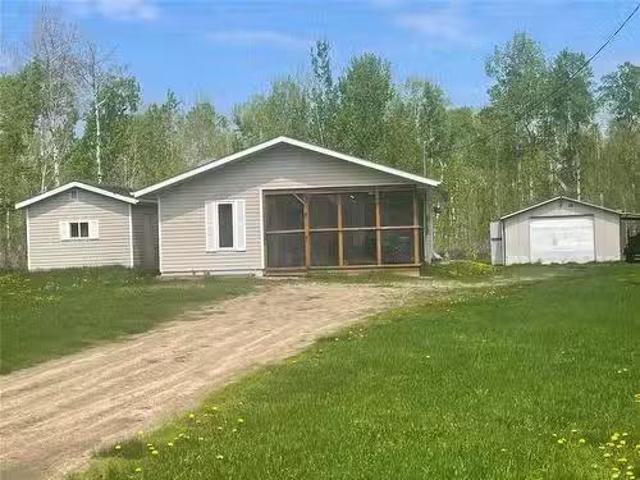 47 Cessna Avenue, Zhoda, MB, R0A 0W0 house for sale Listing.