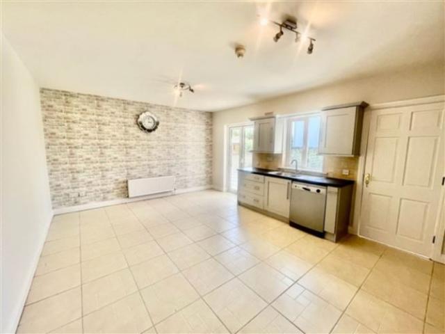 47 Coole Haven, Gort, County Galway Farrell Auctioneers & Estate Agents LTD 4944 MyHome. Ie Residential