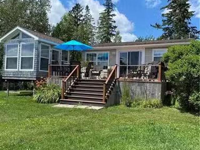 47 Clear View Rd, Grand Barachois, NB, E4P 6Z1 house for sal.