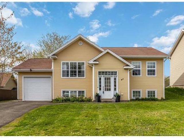47 Herman St, Dieppe, NB, E1A 0R3 house for sale | Listing ID NB139854 | Royal LePage