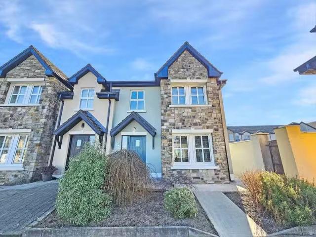47 Inis Clair, Kildysart Road, Ennis, Co. Clare, V95KXW5 is fo.