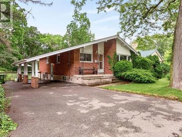 47 Mercer Street, Dundas, ON, L9H 2N8 house for sale | Listing ID 40841 | Royal LePage