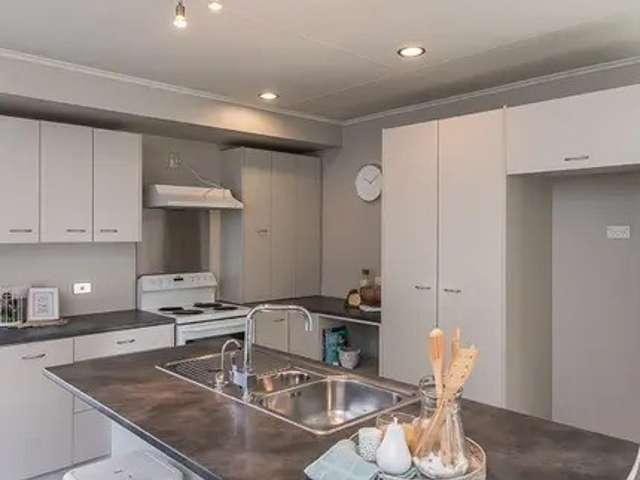 47 Ruahine Street, Paraparaumu, Kapiti Coast