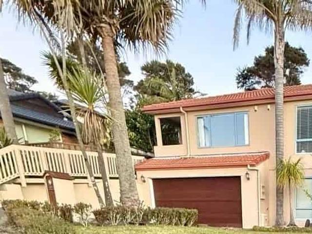 47A Chamari Close, Titirangi, Waitakere City