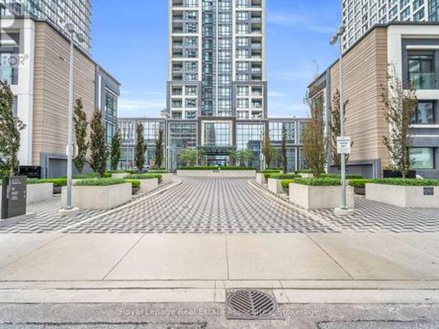 4405 7 Mabelle Avenue, Toronto, ON, M5T 0C9 lease for lease | Listing ID W13433 | Royal LePage
