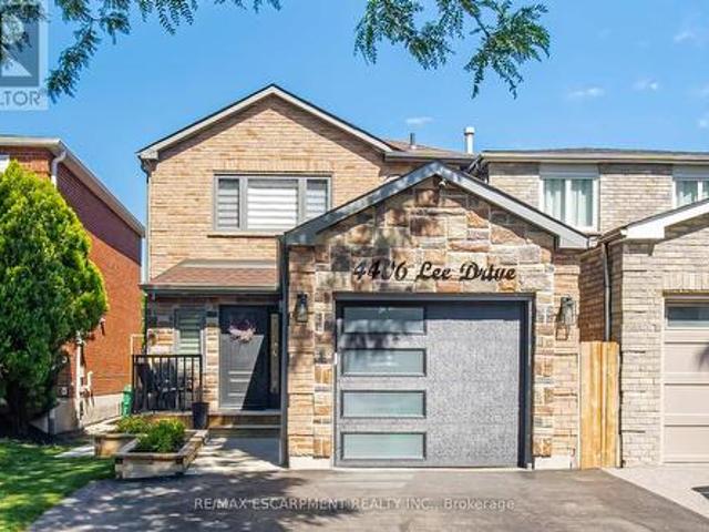 4406 Lee Drive, Mississauga, ON, L4W 4A8 house for sale | Listing ID W13457 | Royal LePage