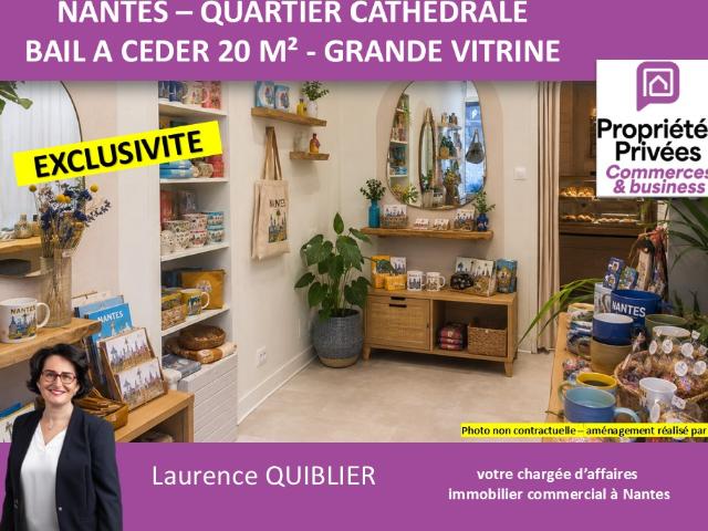 44000 NANTES BAIL A CEDER SAINT PIERRE 20 M² GRAND LINEAIRE VITRINE