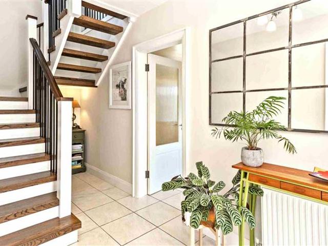 440,000 | Sonomaaboa, Clogrennan, Ballyhide, Carlow Sherry FitzGerald McDermott Carlow 5003 MyHome. Ie Residential