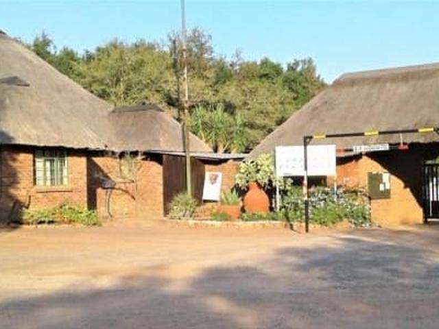 440 m² Land available in Leeupoort