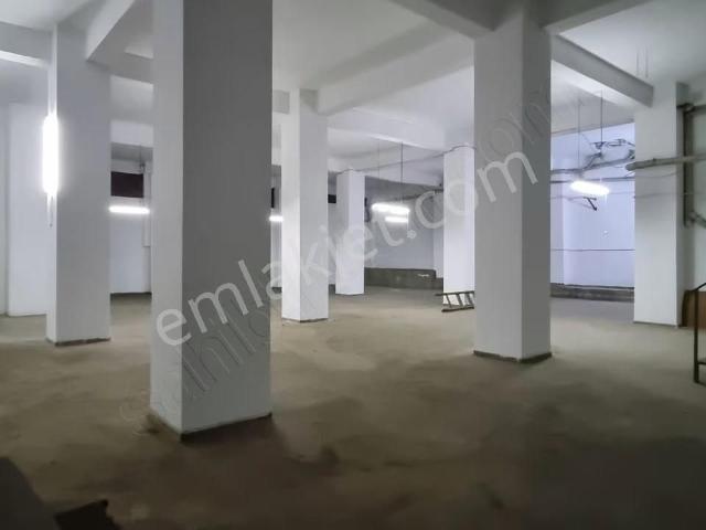 440 M² Sanayinin En İşlek Terazidere Bölgesinde Kiralık Dükkan