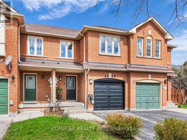 4417 Vallence Drive, Burlington, ON, L7L 6J7 house for sale | Listing ID W13172 | Royal LePage