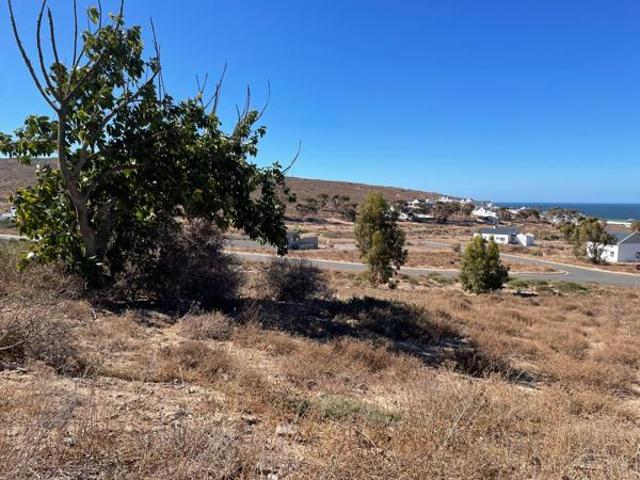 441 m² Land available in St Helena Views