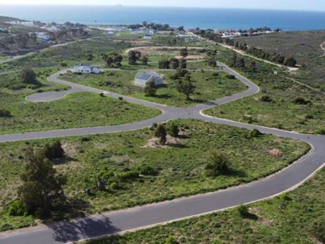 441 m² Land available in St Helena Views