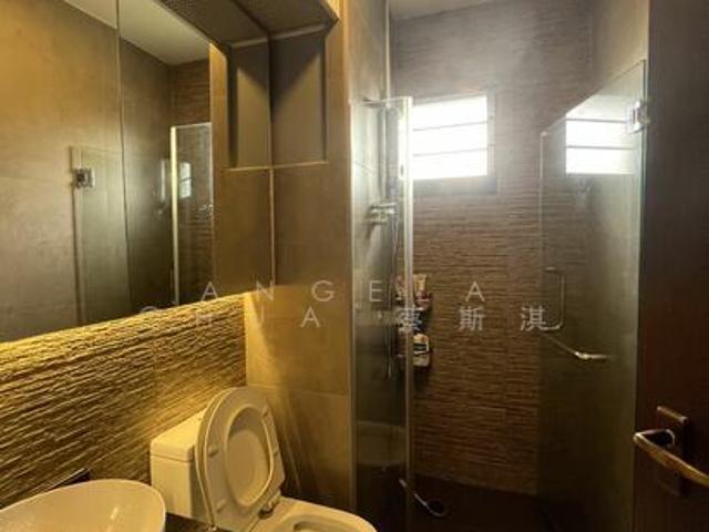 441B Clementi Avenue 3 HDB Apartment For Sale, $765,000, 2 Bed 2 Bath 752 sqft $1,017.00 psf