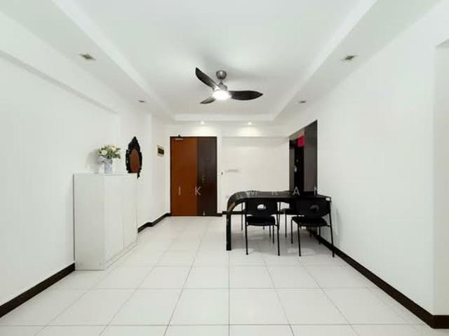 441D Fernvale Road HDB Apartment For Sale, $565,000, 3 Bed 2 Bath 1,001 sqft $564.00 psf