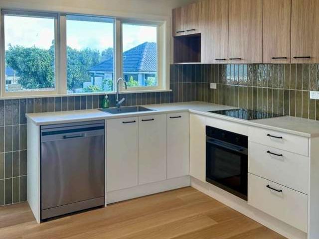 4/42A Clonbern Road, Remuera, Auckland City