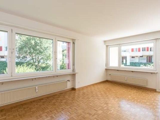 4436 Oberdorf BL, Milcherweg 18