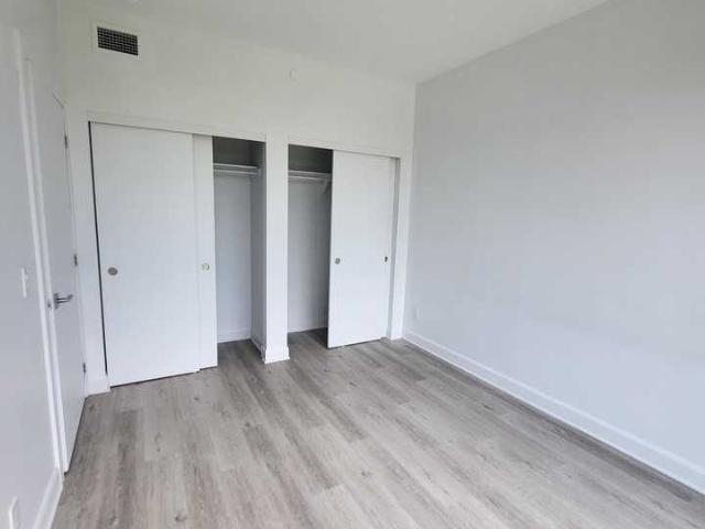 444 Bronson Ave 1 Bedroom Apartment for Rent at 444 Bronson Ave, Ottawa, ON K1R 6J6 Centretown West