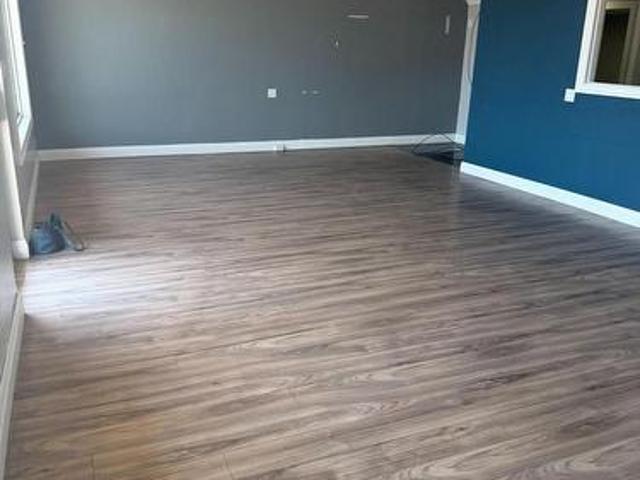444 Dundas Street W, Belleville Ward, ON, K8P 1B7 commercial for lease | Listing ID X13595 | Royal LePage