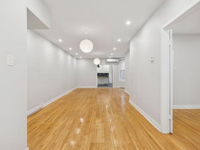 4457 Av. De Lorimier, Montréal Le Plateau Mont Royal, QC H2H