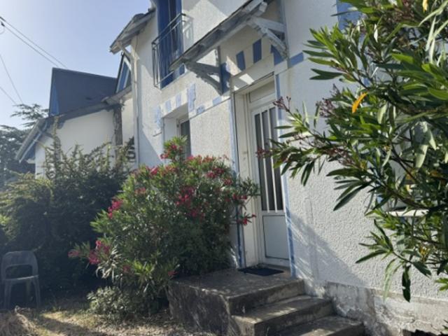 44500 LA BAULE GUEZY charmante maison des années 20 93