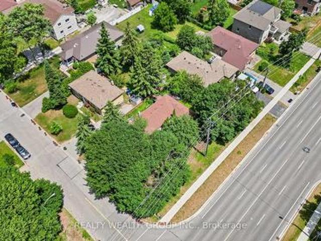 4450 Lawrence Avenue E, Toronto, ON, M1E 2T9 house for sale | Listing ID E13583 | Royal LePage