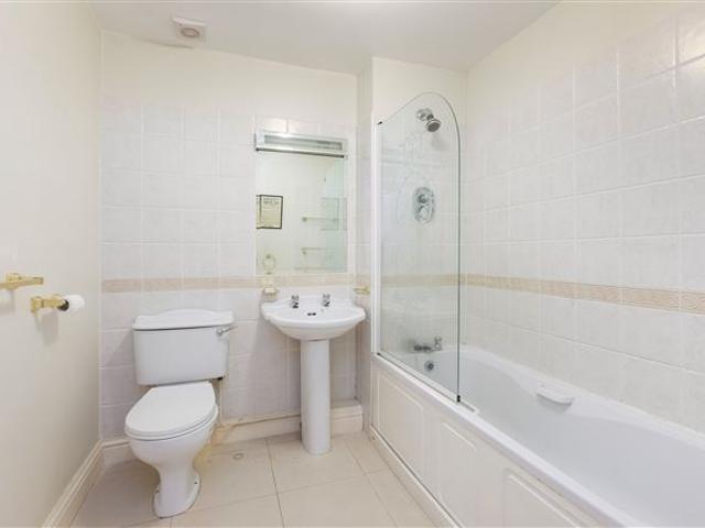 445,000 | Apt 5 Marlfield House, St. Gabriels, Cabinteely, Dublin 18 Beirne & Wise Blackrock 5000 MyHome. Ie Residential