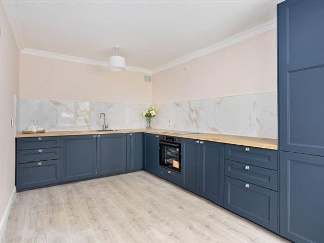 445,000 | 2 The Crescent, St. Wolstans Abbey, Celbridge, County Kildare TEAM LORRAINE MULLIGAN RE/MAX Results Celbridge 5001 MyHome. Ie Residential