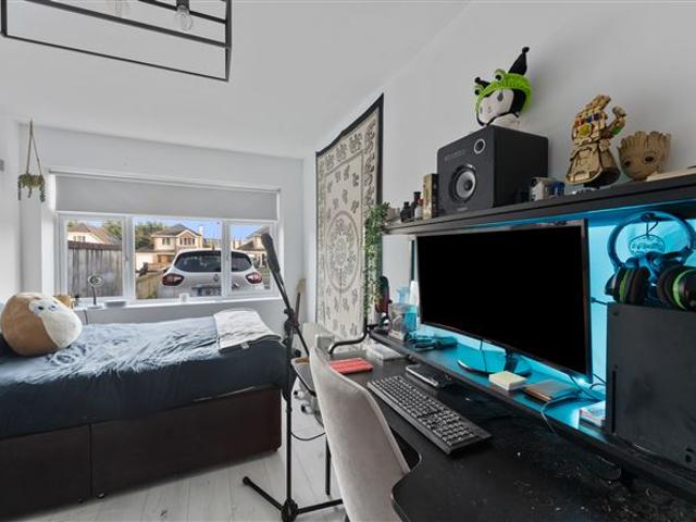 445,000 | 4 Pineview, Commons Road, Navan, Meath Moovingo 5004 MyHome. Ie Residential