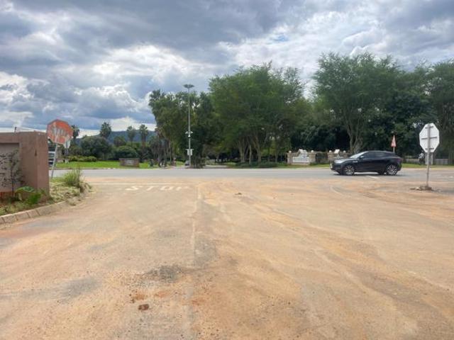 445 m² Land available in Mont Rouge Residential Estate