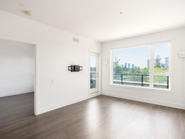 4477 Hastings St 5th Floor, Burnaby
