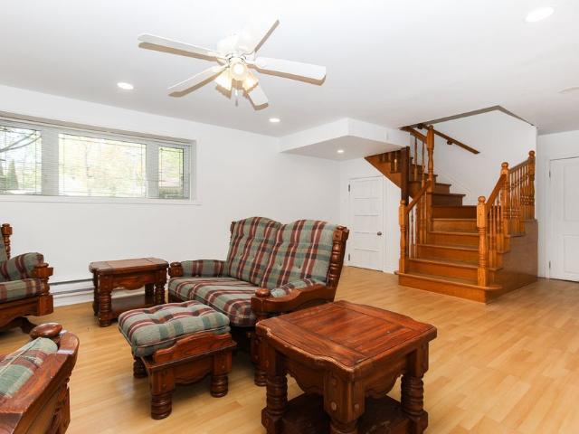 4471 Rue Forget